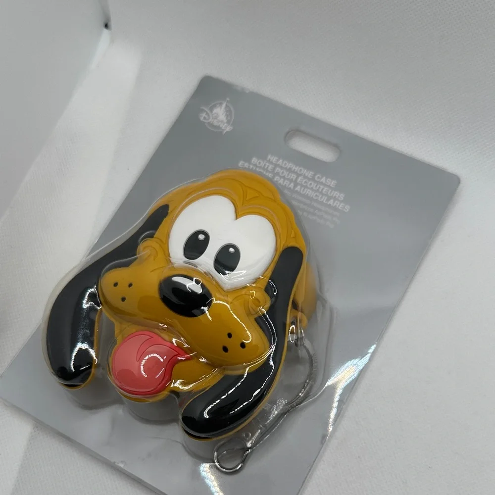 Disney Pluto Yellow and Black Silicone Earbud Case with Keyring